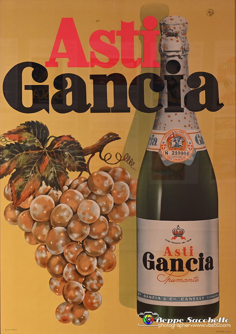 VBS_5047 - Novanta Anni di Bollicine Asti Spumante - Moscato d'Asti.jpg